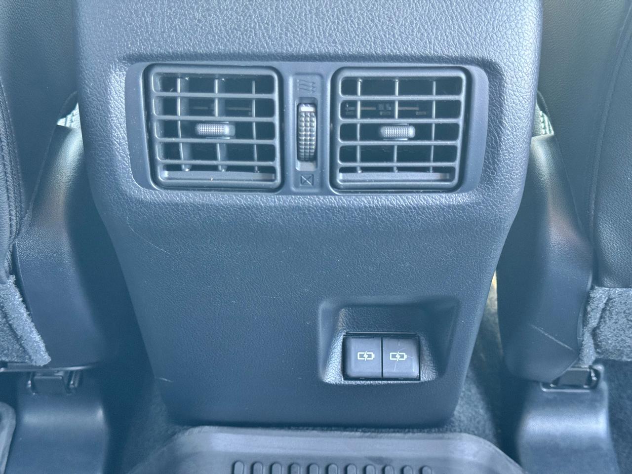 Toyota 4Runner SR5 Premium 2WD (Natl) 2023