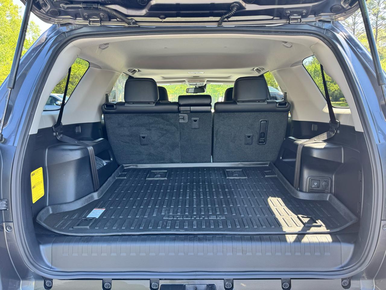 Toyota 4Runner SR5 Premium 2WD (Natl) 2023