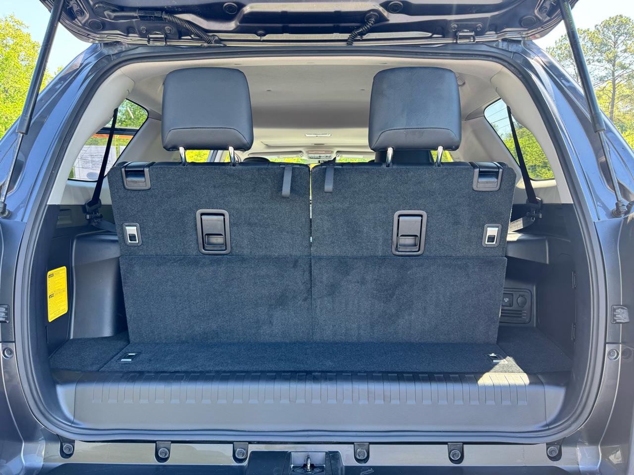 Toyota 4Runner SR5 Premium 2WD (Natl) 2023