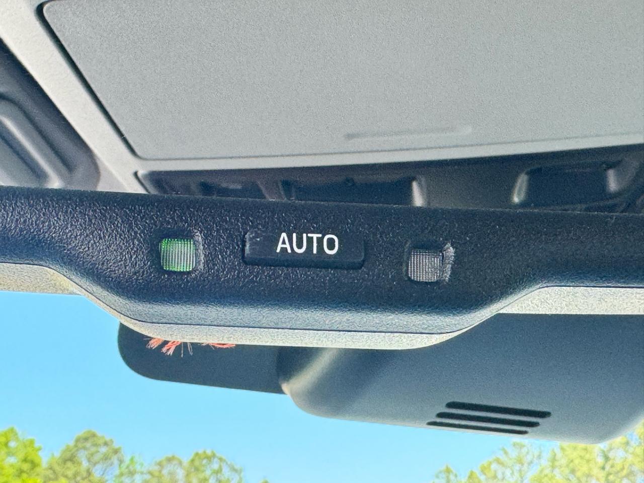 Toyota 4Runner SR5 Premium 2WD (Natl) 2023