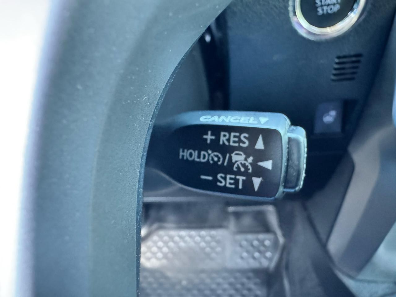 Toyota 4Runner SR5 Premium 2WD (Natl) 2023