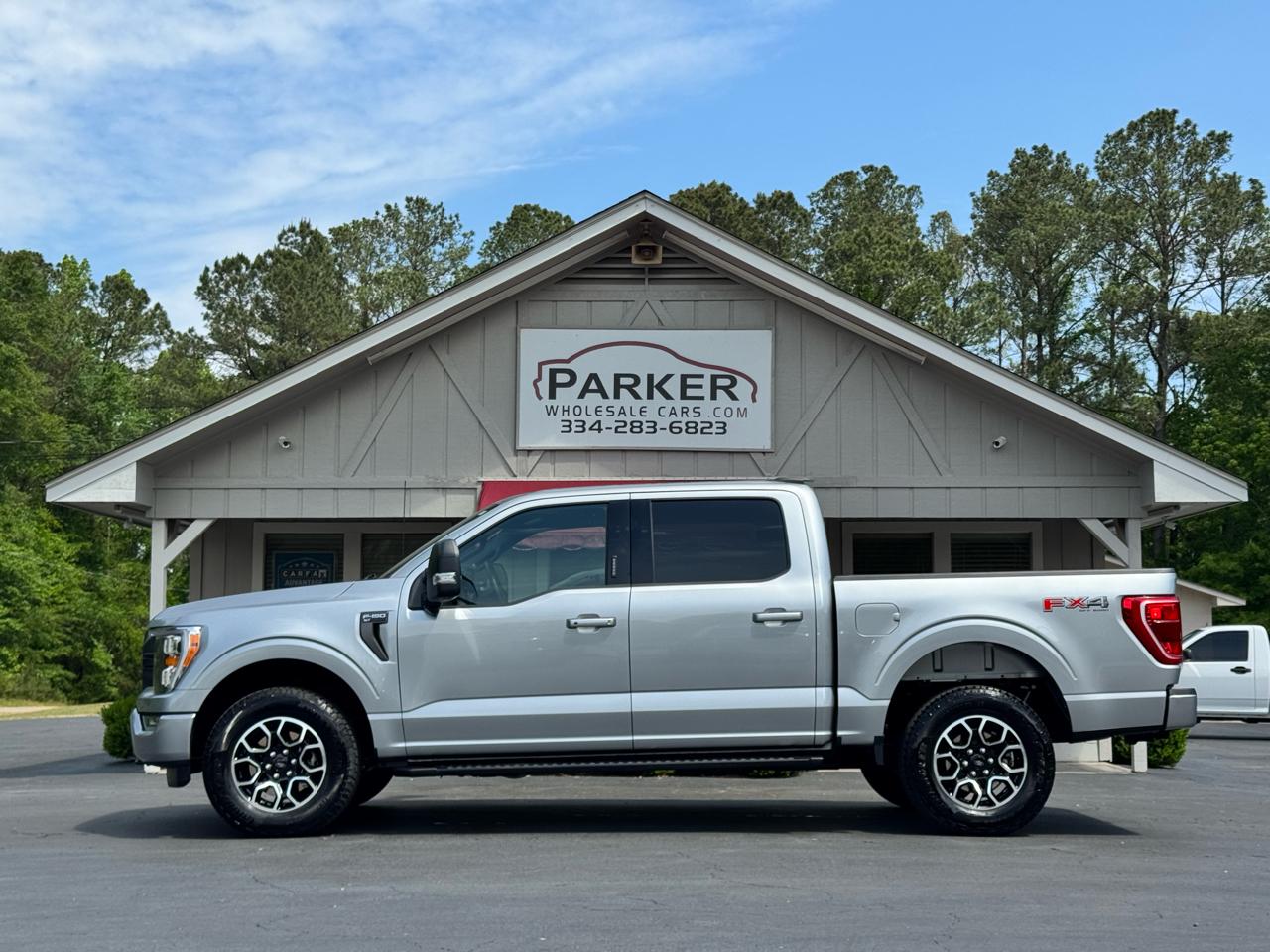 Ford F-150 XLT SuperCrew 5.5-ft. Bed 4WD 2023