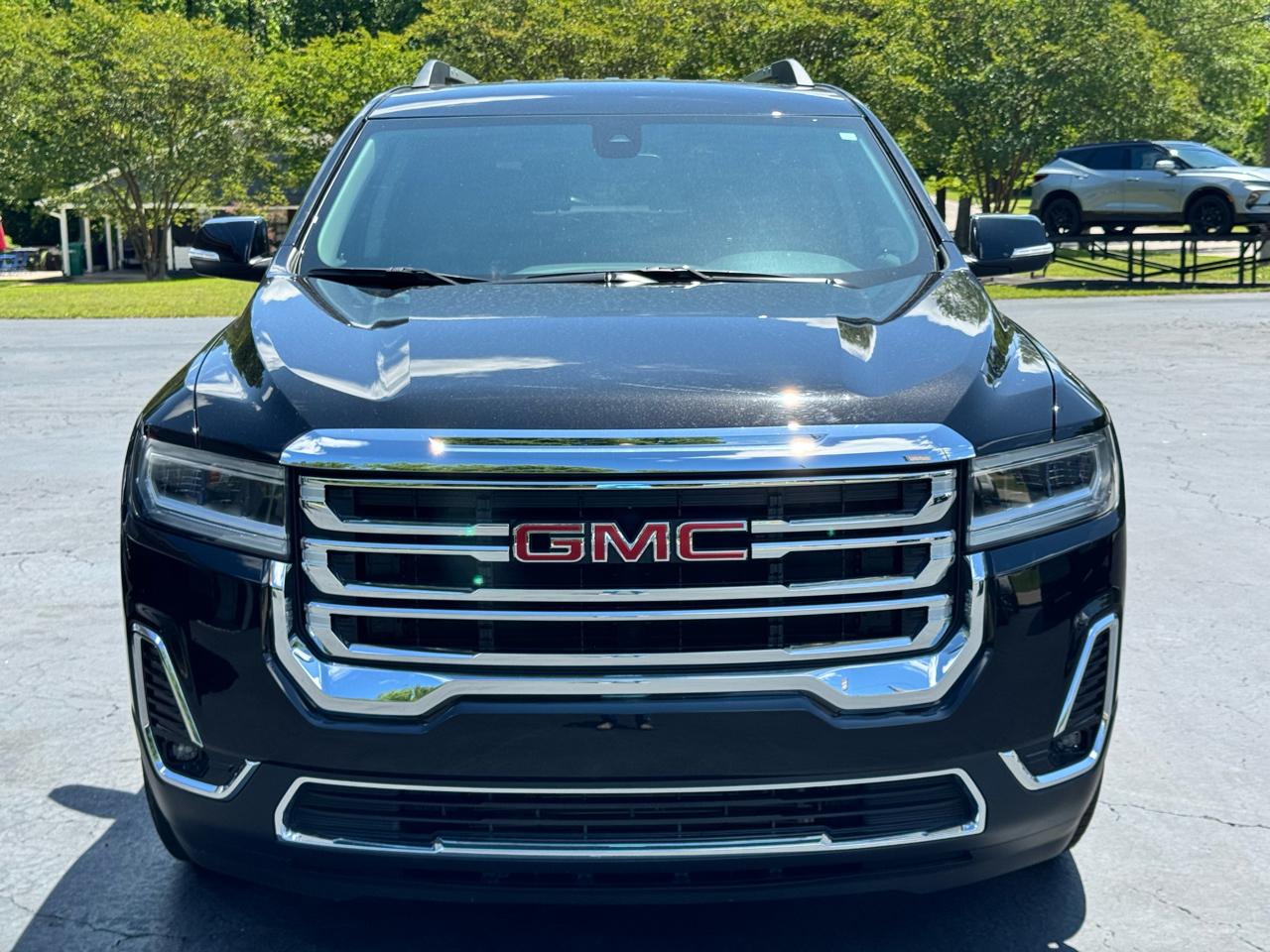 GMC Acadia FWD 4dr SLT 2023
