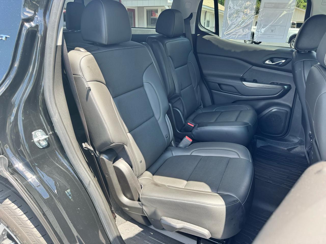 GMC Acadia FWD 4dr SLT 2023