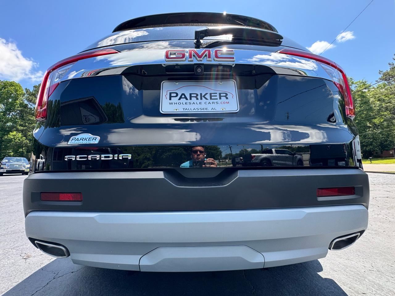 GMC Acadia FWD 4dr SLT 2023