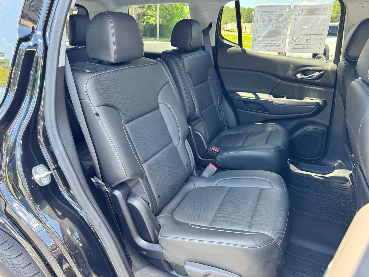GMC Acadia FWD 4dr SLT 2023