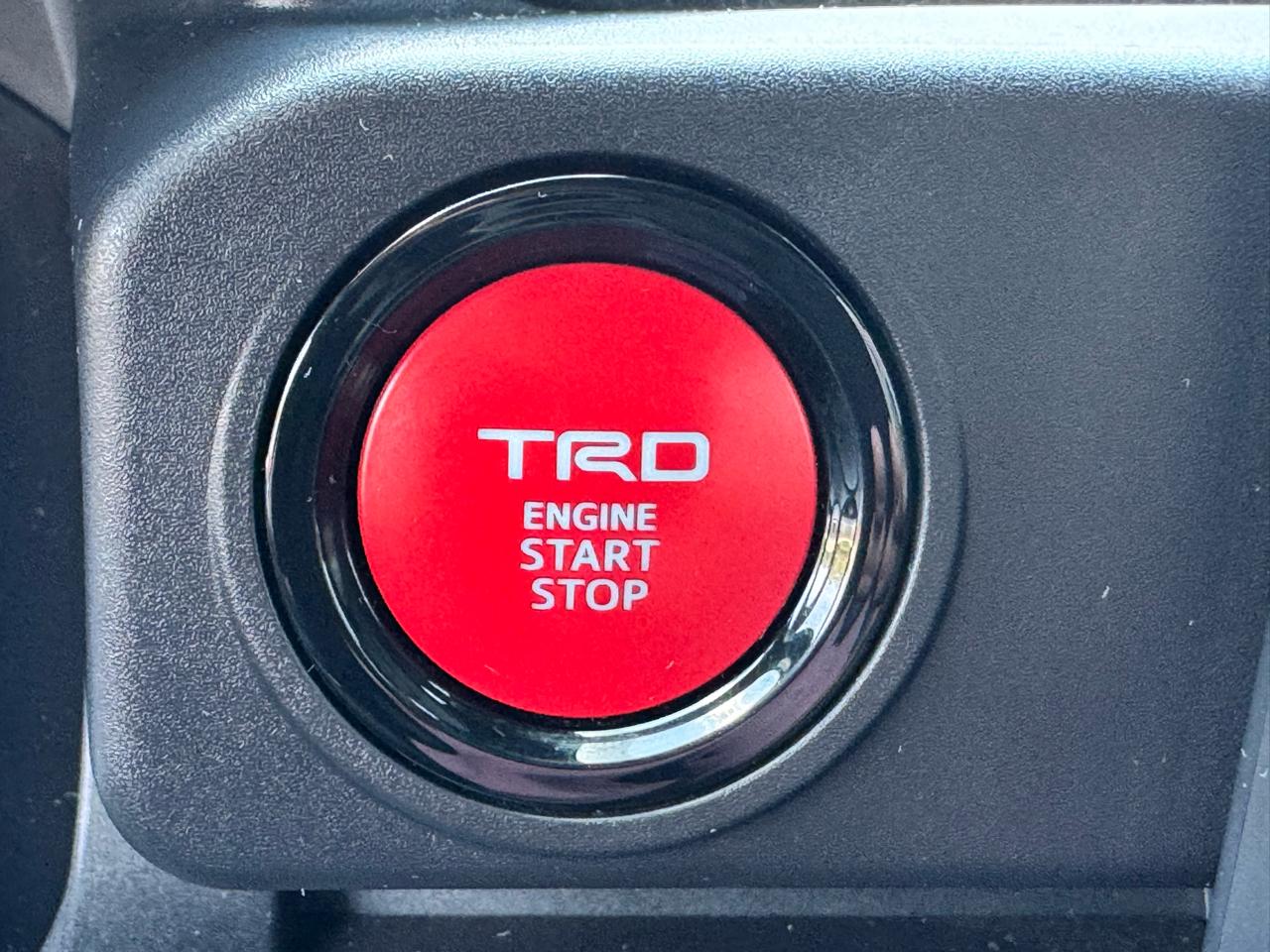 Toyota Tacoma 4WD TRD Off Road Double Cab 5' Bed AT (Natl) 2025
