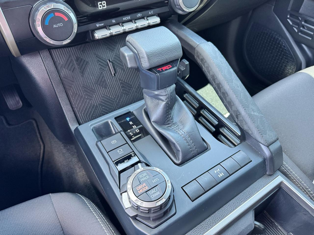 Toyota Tacoma 4WD TRD Off Road Double Cab 5' Bed AT (Natl) 2025
