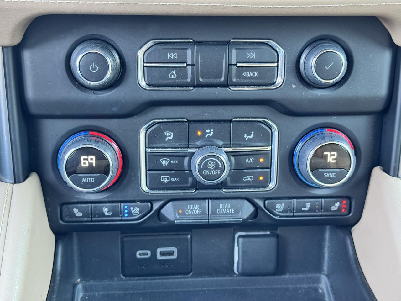 Chevrolet Tahoe 2WD 4dr Premier 2024