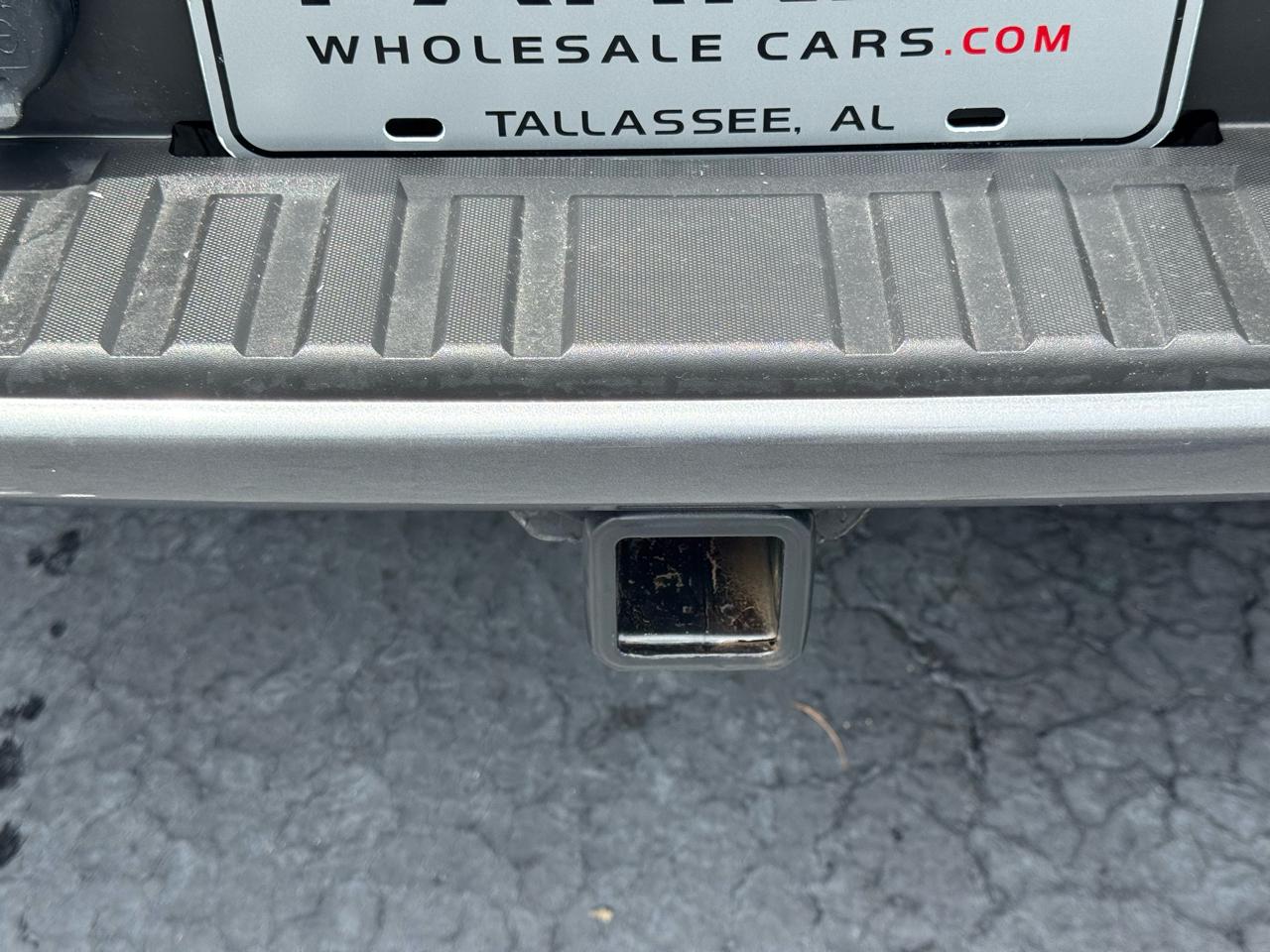 GMC Canyon 4WD Crew Cab 128" Elevation 2022