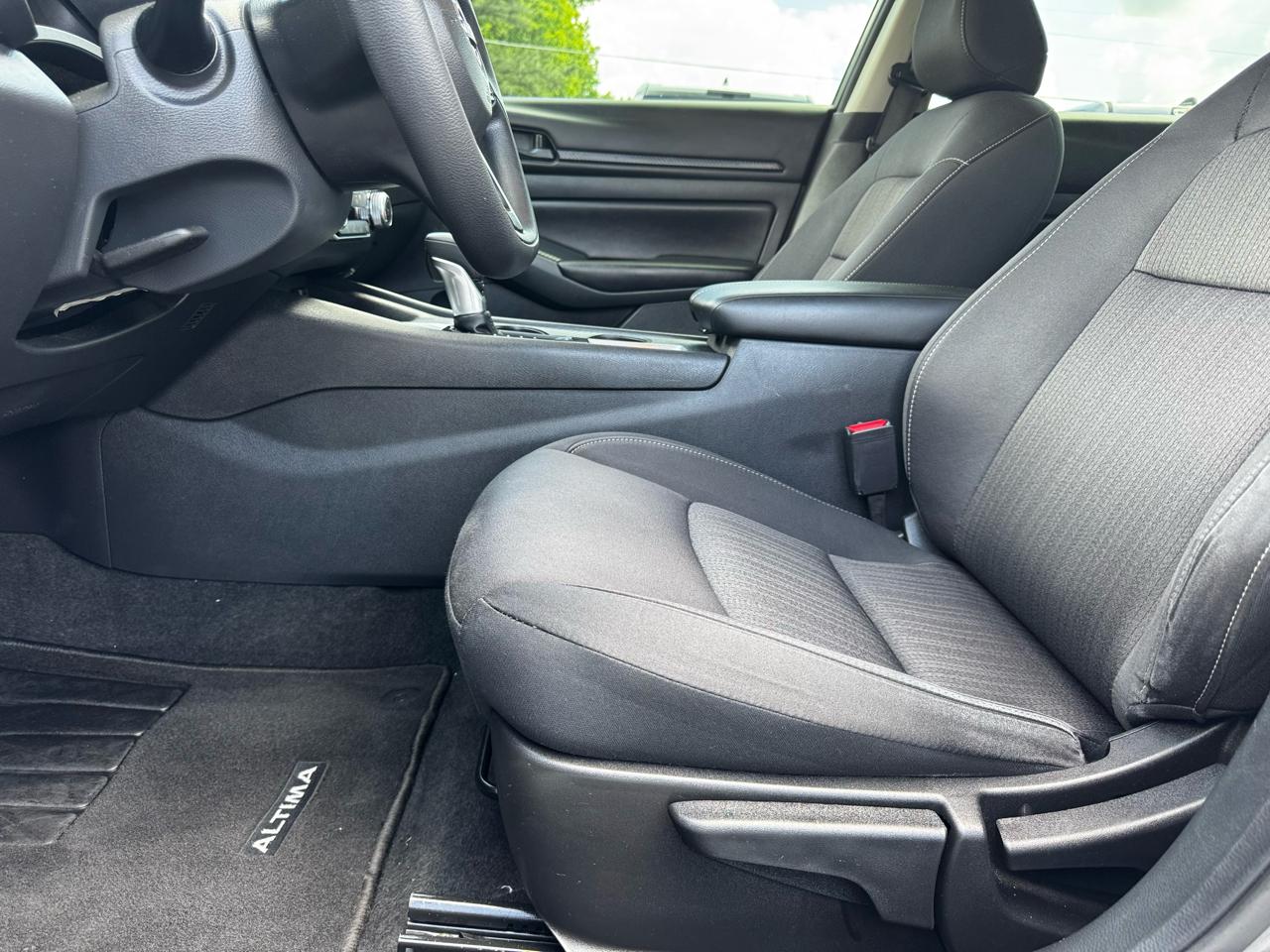 Nissan Altima 2.5 S Sedan 2024