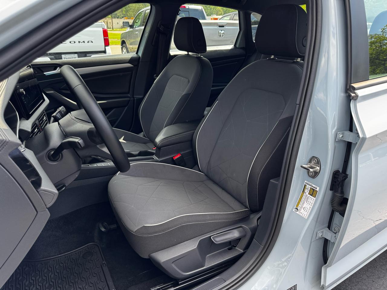 Volkswagen Jetta Sport Auto 2025