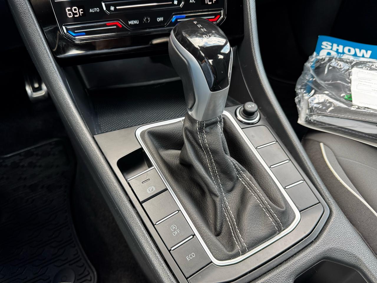 Volkswagen Jetta Sport Auto 2025
