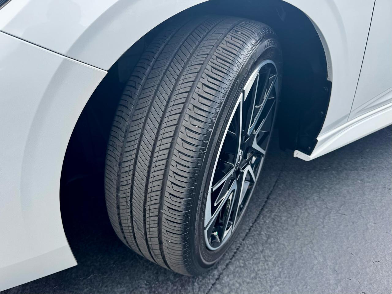 Nissan Sentra SR CVT 2025