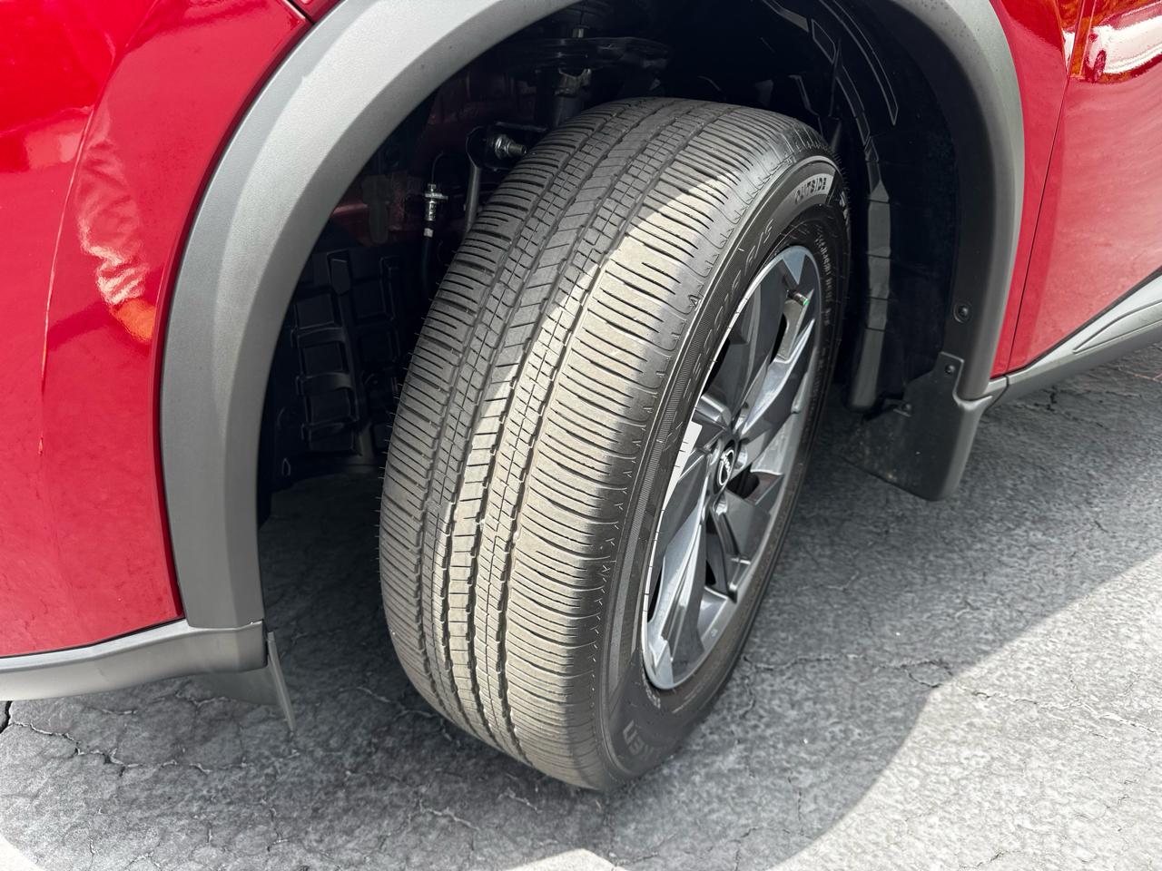 Nissan Rogue FWD SV *Ltd Avail* 2026