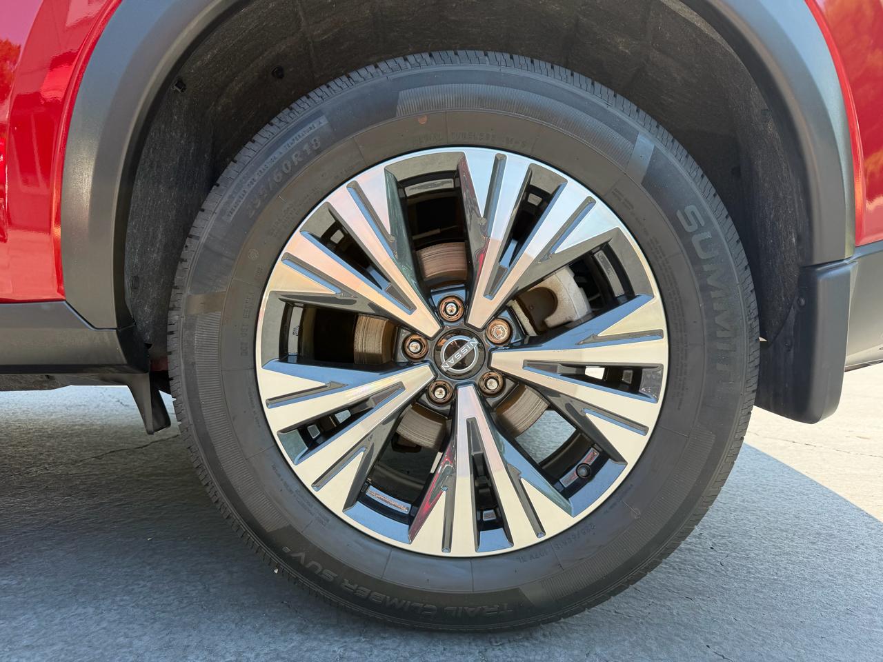 Nissan Rogue FWD SV 2023