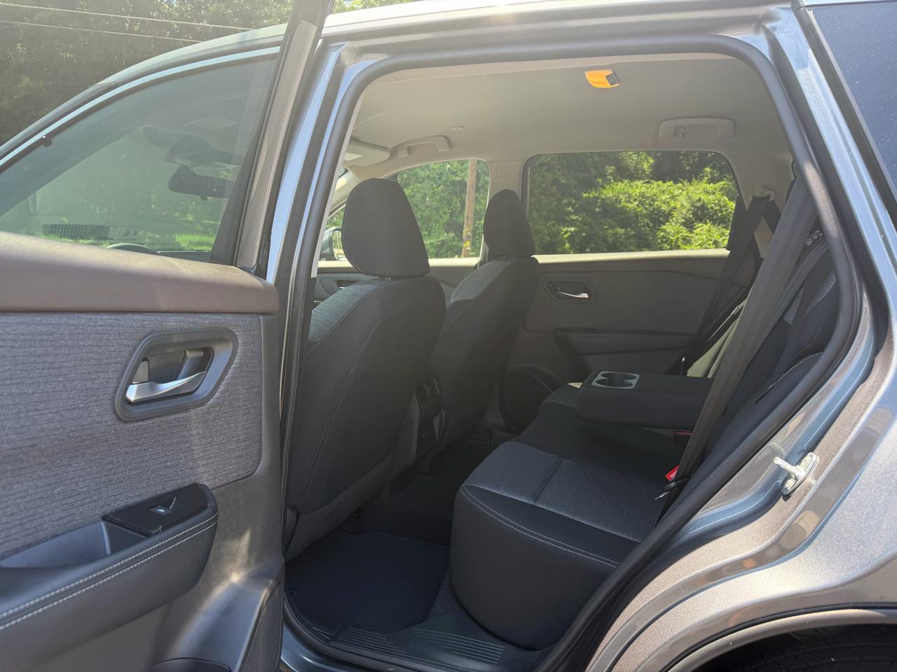 Nissan Rogue FWD SV 2023