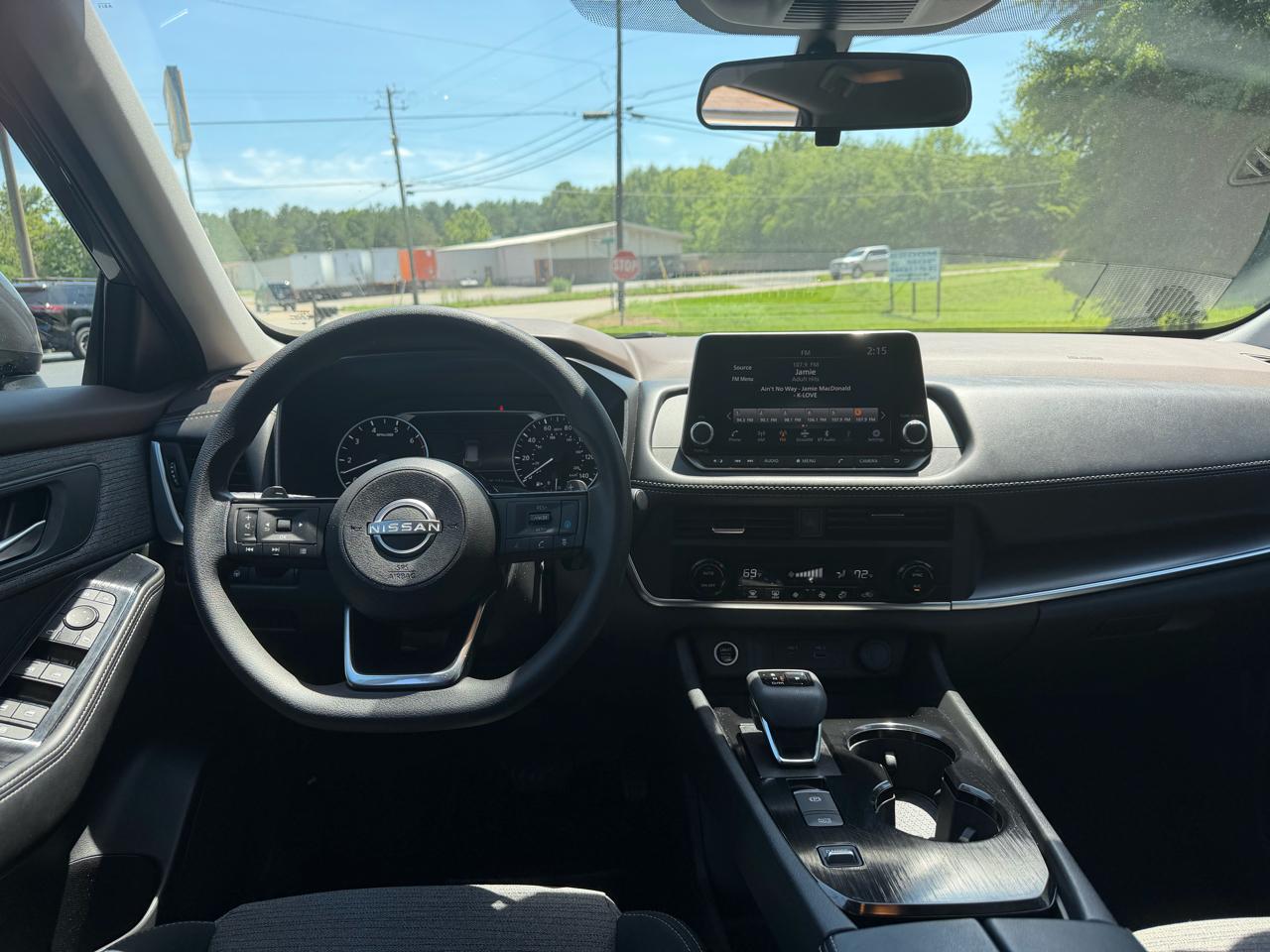 Nissan Rogue FWD SV 2023
