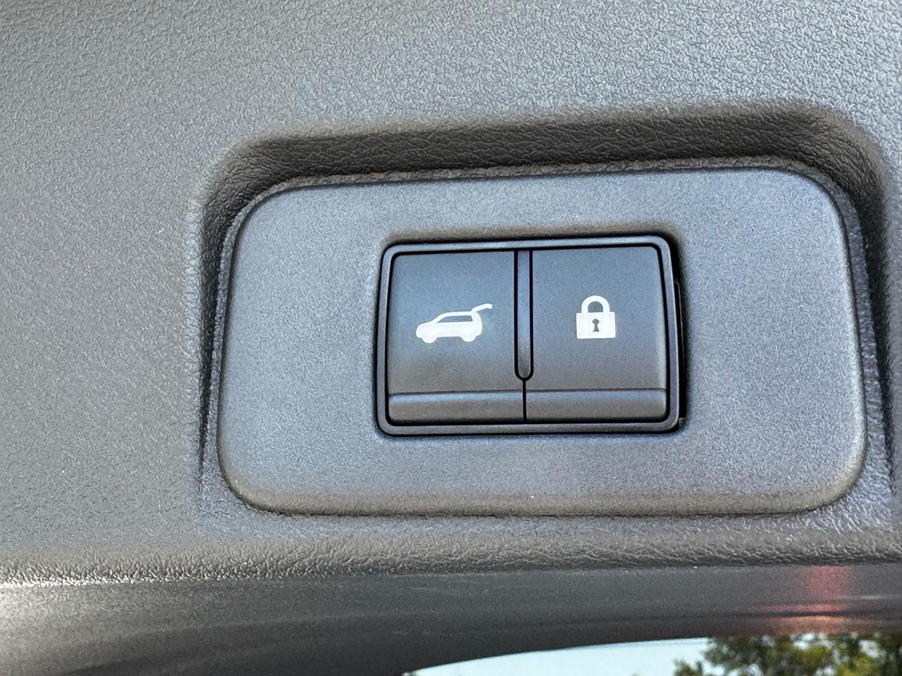 Nissan Rogue AWD Platinum *Ltd Avail* 2026