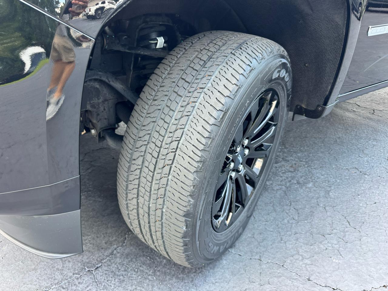 GMC Canyon 4WD Crew Cab 128" Elevation 2022