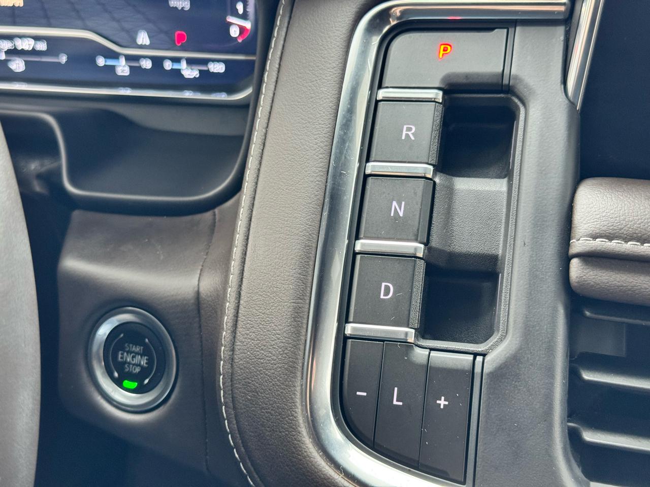 GMC Yukon XL 2WD 4dr SLE 2024
