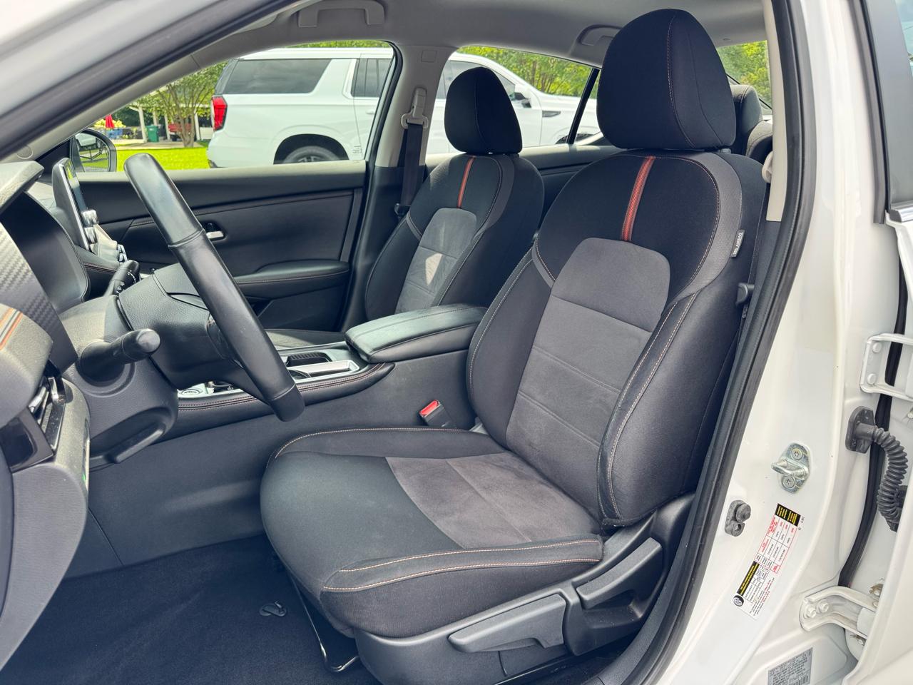 Nissan Sentra SR CVT 2021