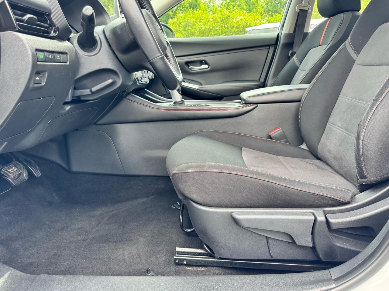 Nissan Sentra SR CVT 2021