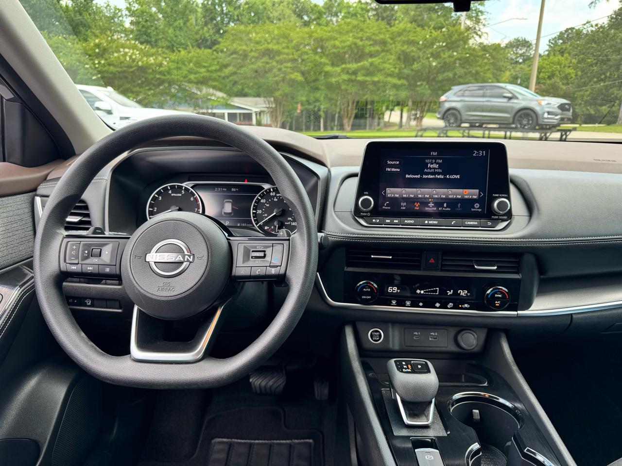 Nissan Rogue FWD SV 2023
