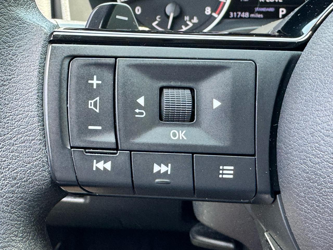 Nissan Rogue FWD SV 2023