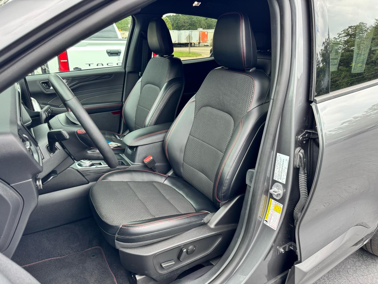 Ford Escape ST-Line AWD 2023
