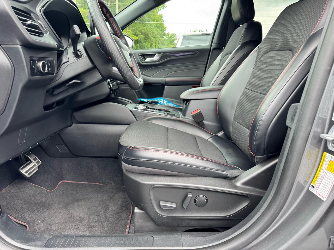 Ford Escape ST-Line AWD 2023