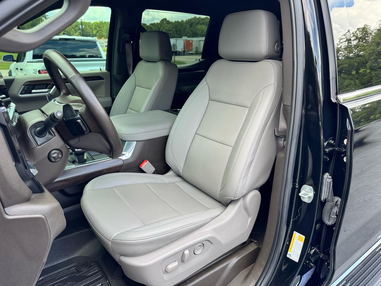GMC Sierra 1500 4WD Crew Cab 147" SLT 2026