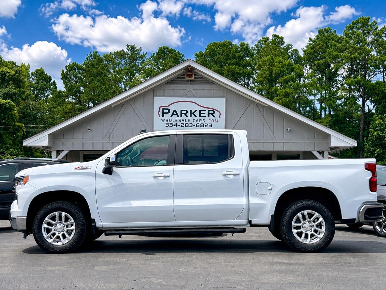 Chevrolet Silverado 1500 4WD Crew Cab 147" LT w/1LT 2026