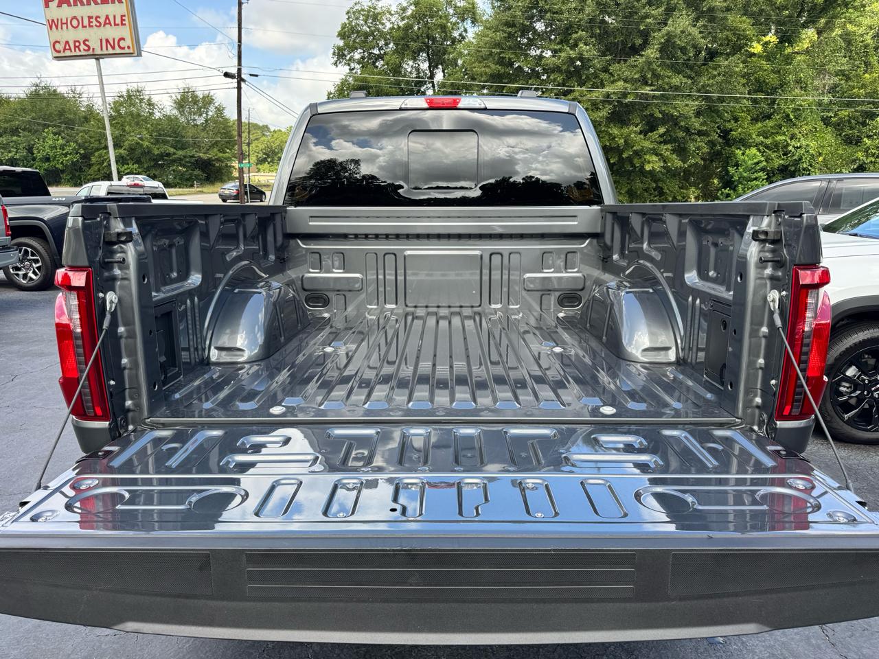 Ford F-150 XLT 4WD SuperCrew 5.5' Box 2025