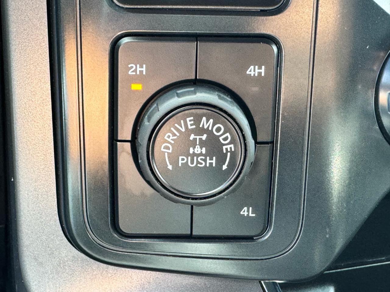 Ford F-150 XLT 4WD SuperCrew 5.5' Box 2025