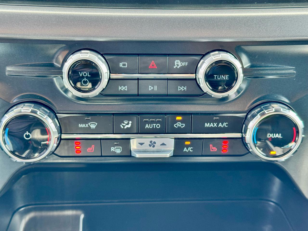 Ford F-150 XLT 4WD SuperCrew 5.5' Box 2025