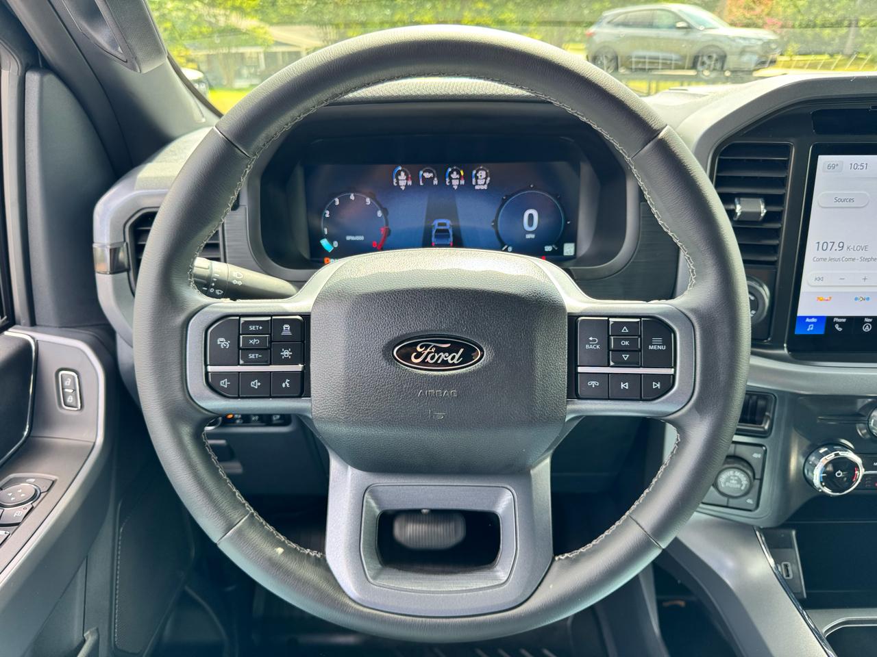 Ford F-150 XLT 4WD SuperCrew 5.5' Box 2025