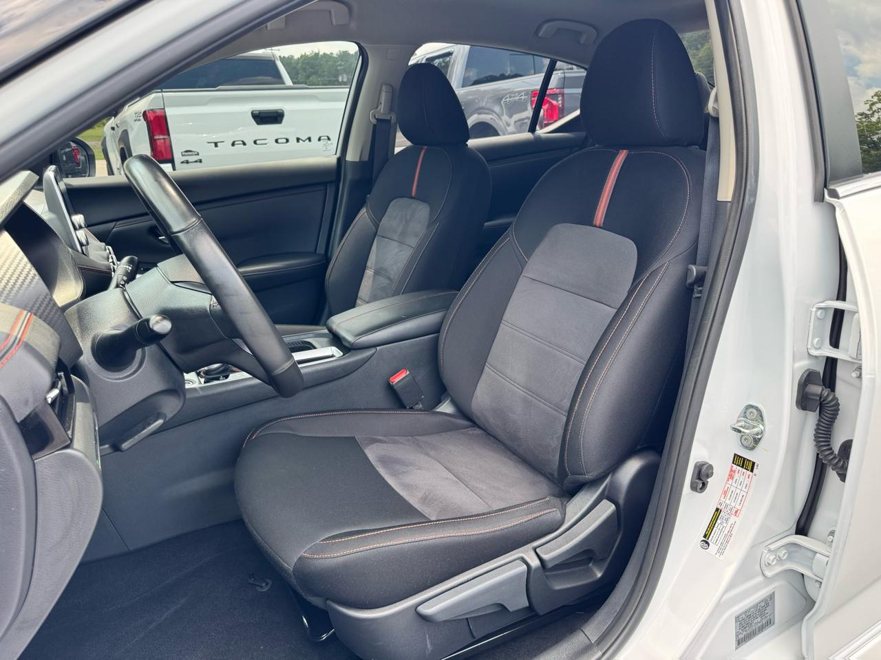 Nissan Sentra SR CVT 2024
