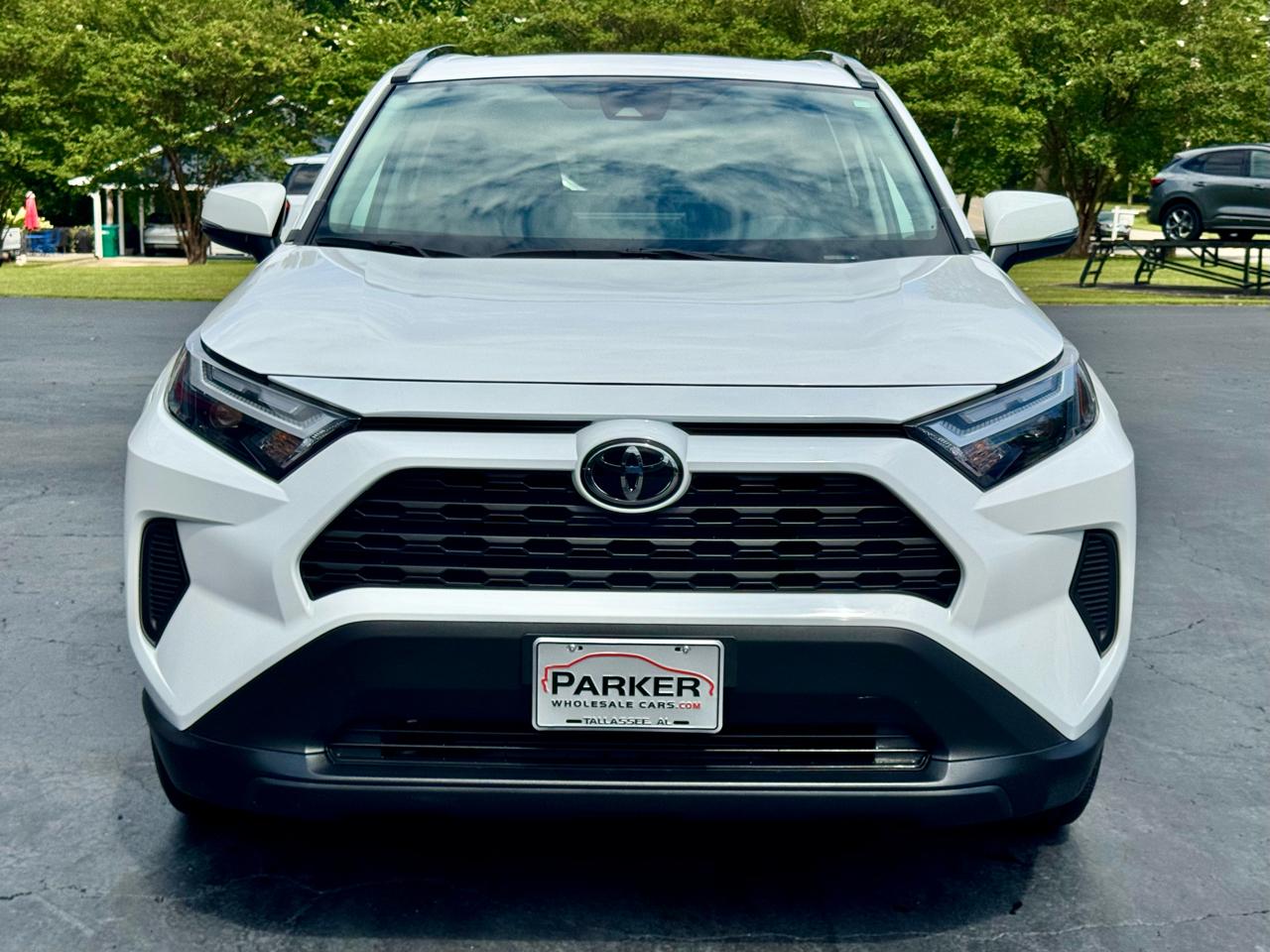 Toyota RAV4 XLE FWD (Natl) 2025
