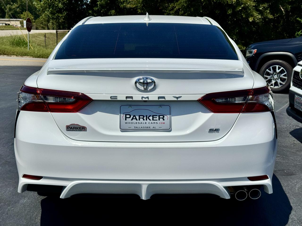 Toyota Camry SE Auto (Natl) 2024