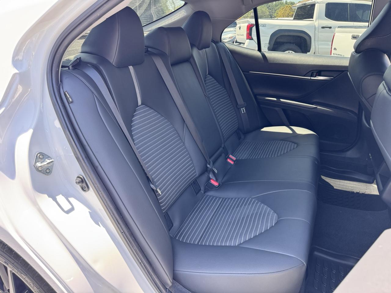 Toyota Camry SE Auto (Natl) 2024