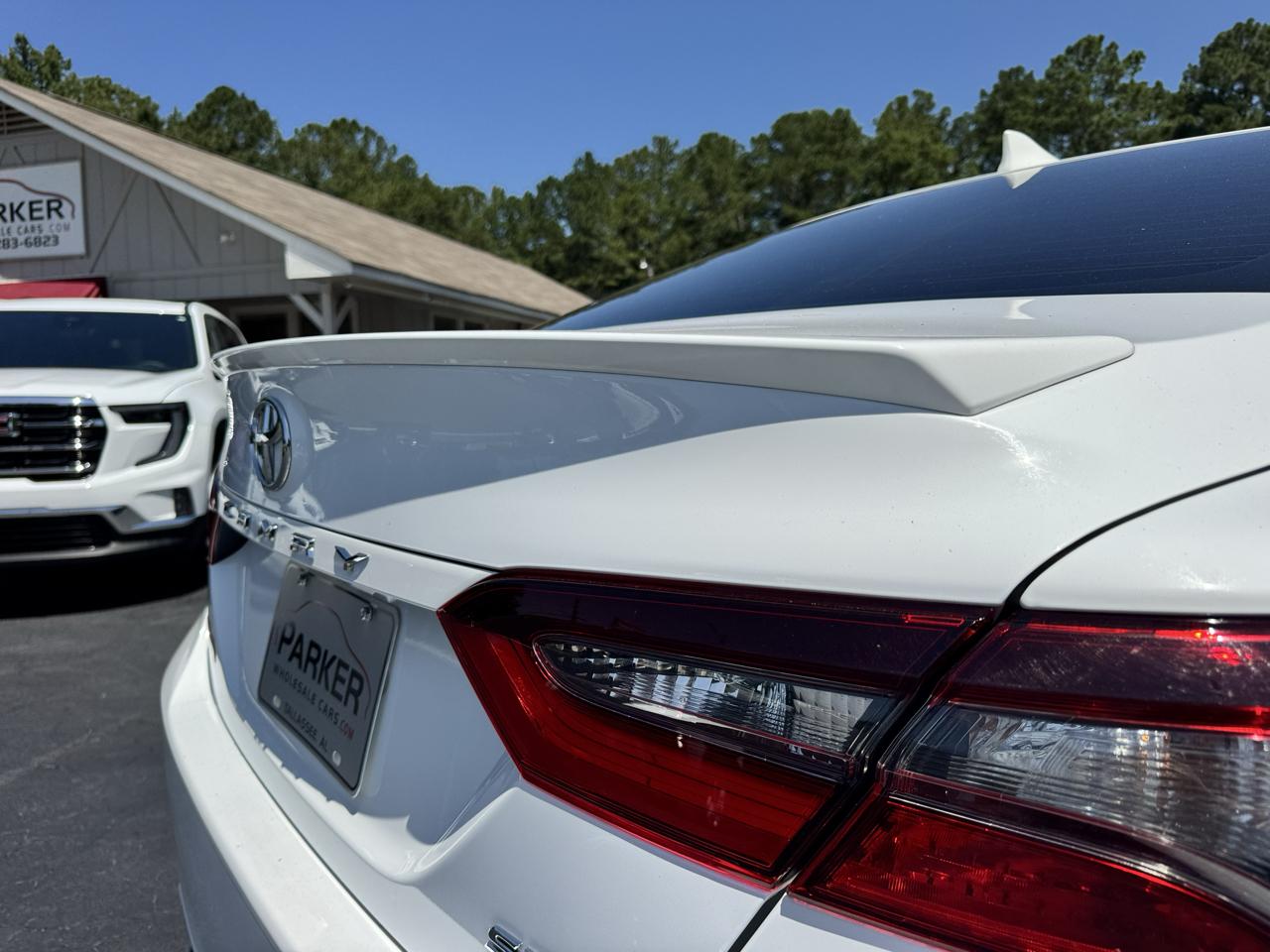 Toyota Camry SE Auto (Natl) 2024