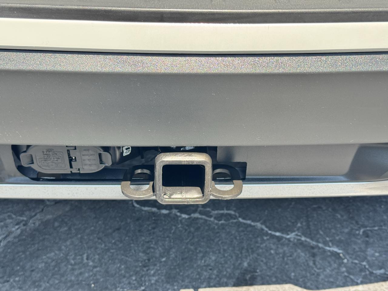 Ford Explorer XLT RWD 2023