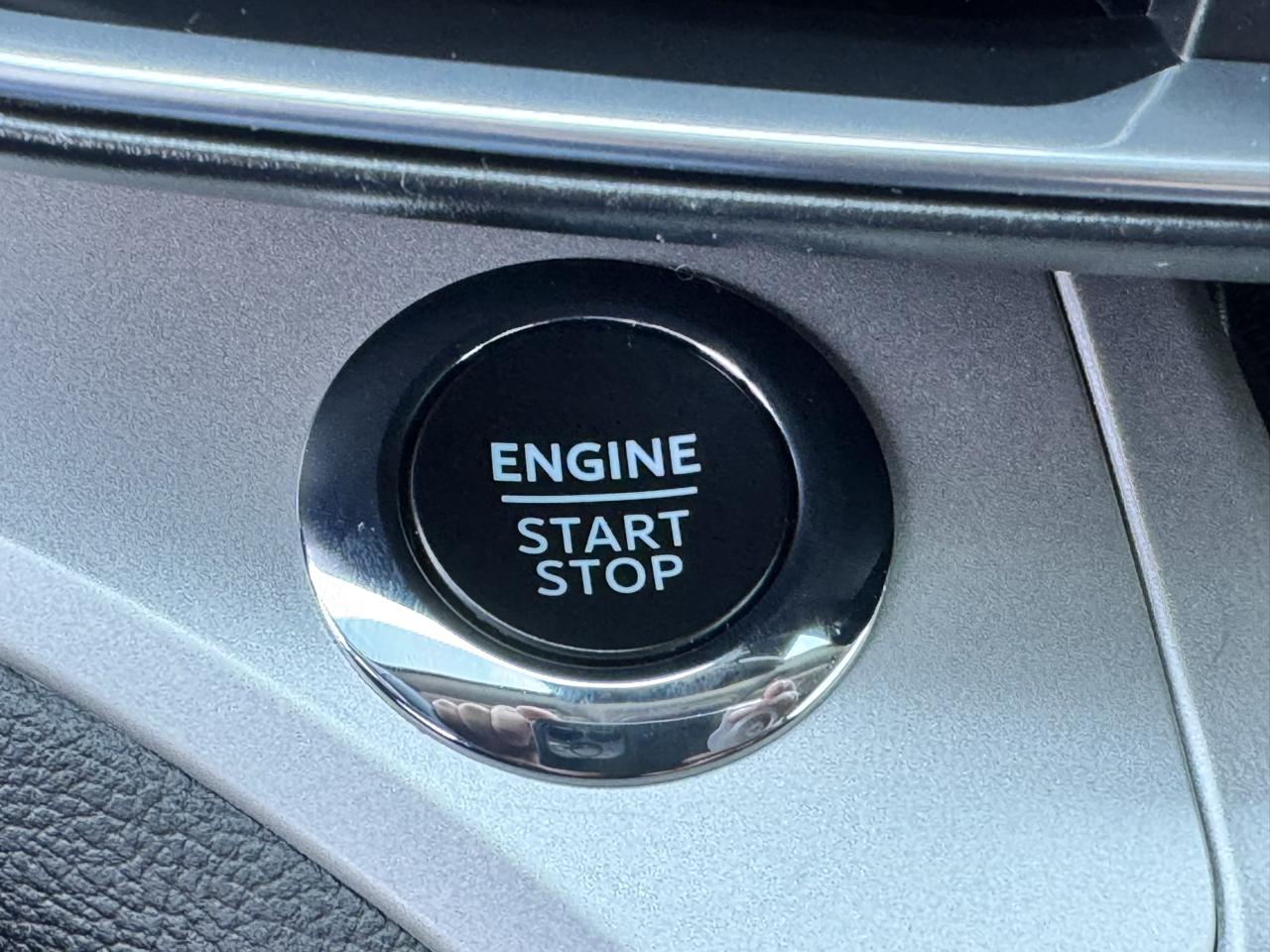 Ford Explorer XLT RWD 2023