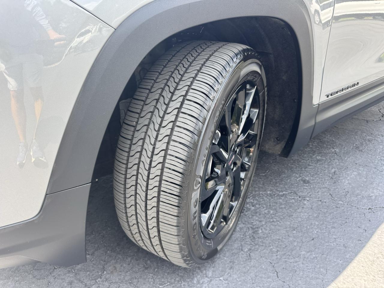 GMC Terrain FWD 4dr SLT 2024