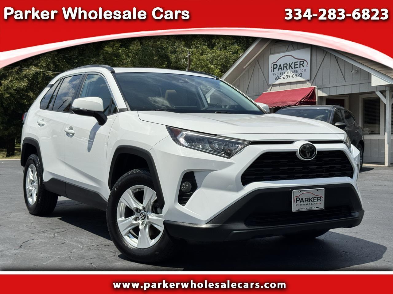 Toyota RAV4 XLE FWD (Natl) 2019