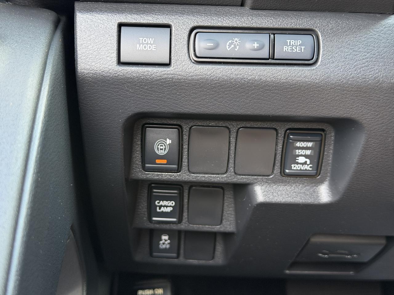 Nissan Frontier Crew Cab 4x2 SV 2025