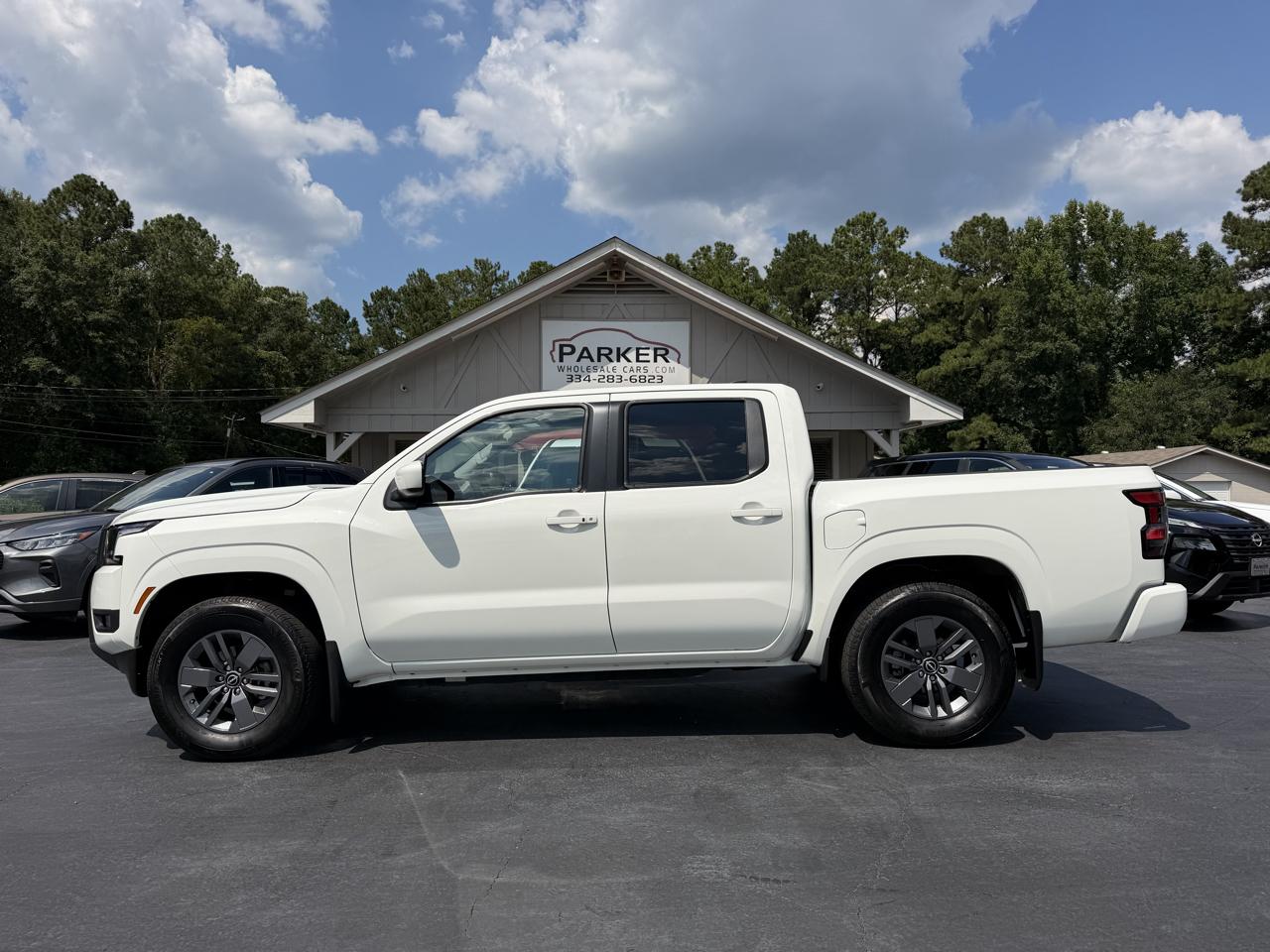 Nissan Frontier Crew Cab 4x2 SV 2025