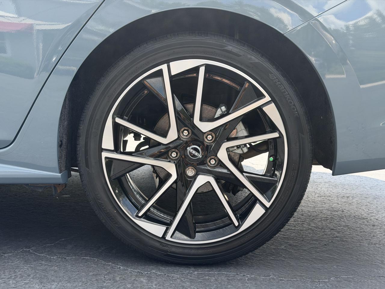 Nissan Sentra SR CVT 2025
