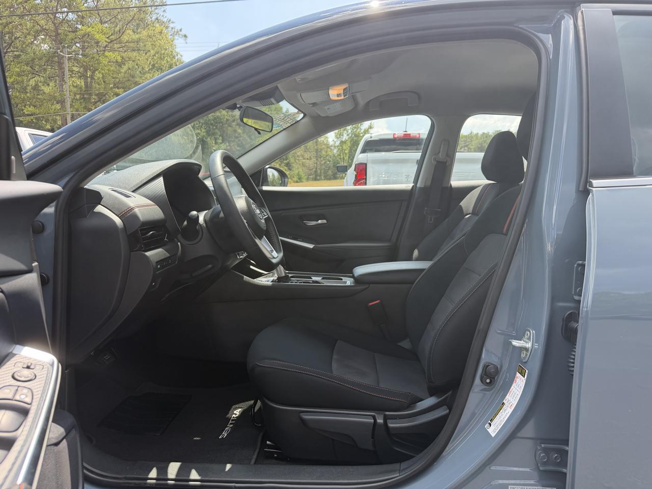 Nissan Sentra SR CVT 2025